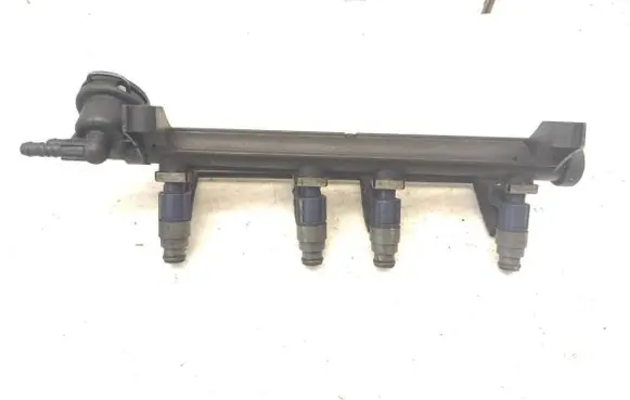 Fuel main line pipe