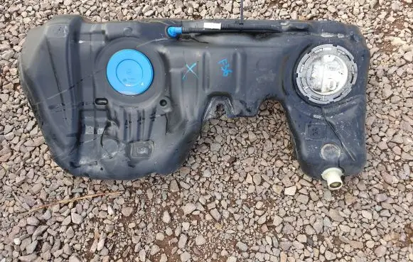 BMW 4 F36 Gran coupe Fuel tank 7376160 G578813