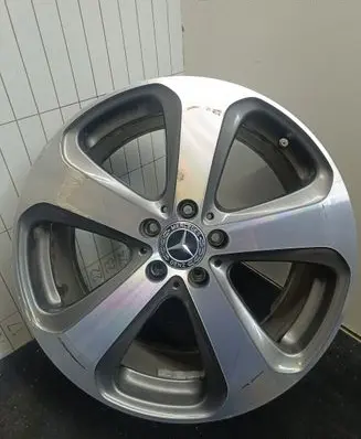 R19 alloy rim