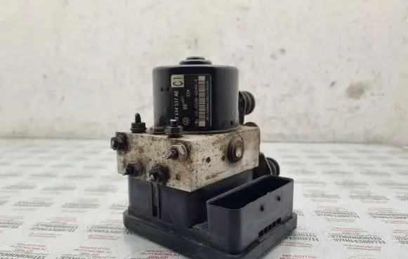 Volkswagen Touran I ABS Pump 1K0614517AE 1K0907379AC
