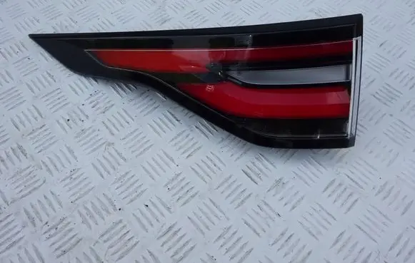 Land Rover Discovery 5 Rear/tail lights HY3213405CF