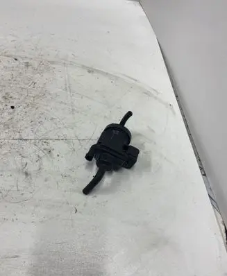 Mercedes-Benz C W203 Valve vacuum 0005450412