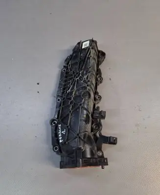 Porsche Cayenne (9Y0 9Y3) Intake manifold 06M133268