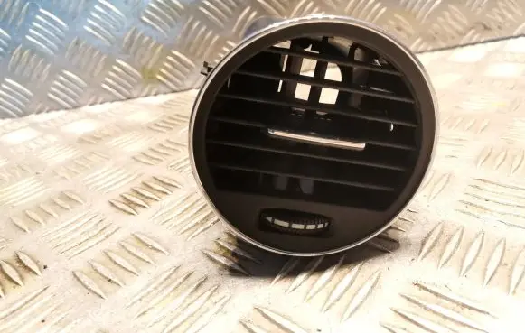 Mercedes-Benz CLS C219 Dashboard air vent grill cover trim 2198300154