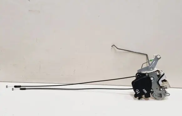 Mitsubishi i-MiEV Front door lock