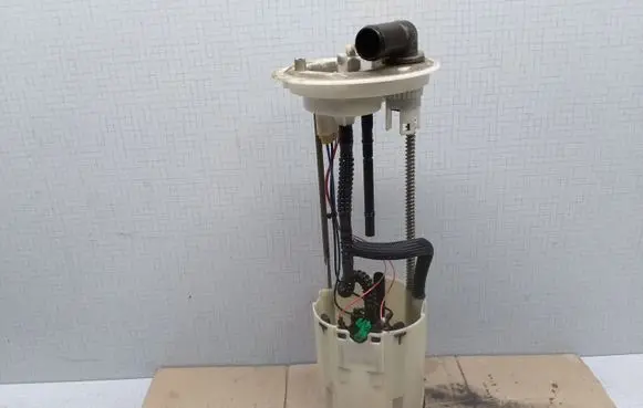 Peugeot Boxer Fuel injection high pressure pump 1347802080