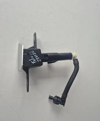 Subaru Forester SJ Headlight washer spray nozzle 20041