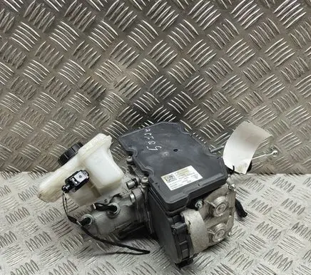 Porsche Cayenne (9Y0 9Y3) Brake booster 9Y0614105R