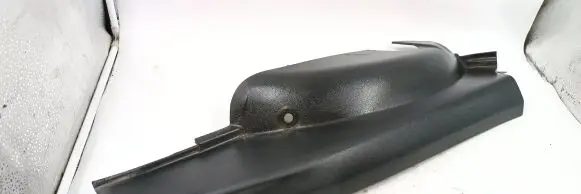 Seat Leon (1M) Rear sill trim cover 1M0867768A