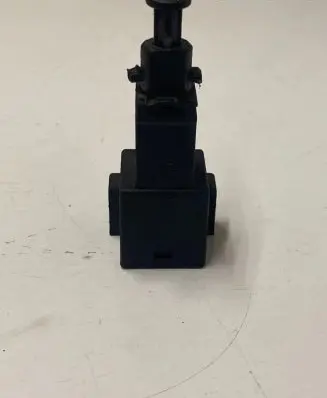 Volkswagen Golf IV Brake pedal sensor switch 15108M