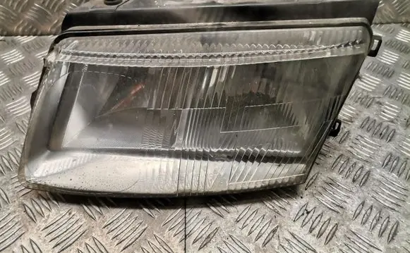 Volkswagen PASSAT B5 Headlight/headlamp