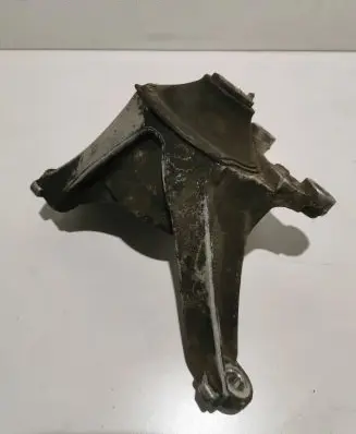 Honda Civic Engine mount bracket