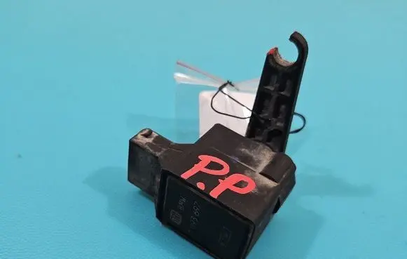BMW 5 E60 E61 Headlight ballast module Xenon 1093697 IMPRK1469638