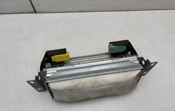 Porsche Cayenne (9PA) Passenger airbag 7L0880202B