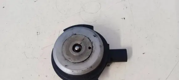BMW 1 F40 Camshaft vanos timing valve 7614288