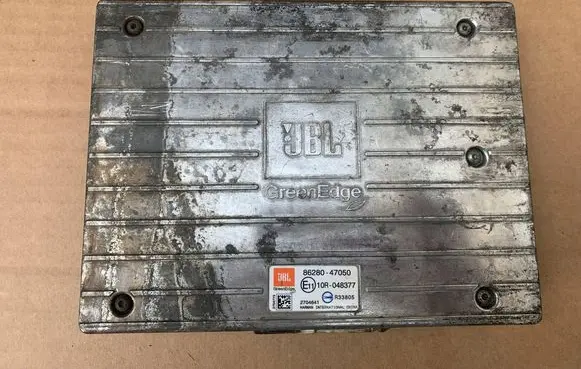 Toyota Prius (XW50) Sound amplifier 8628047050