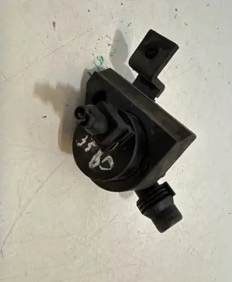 BMW 3 E90 E91 Electric auxiliary coolant/water pump 7525641