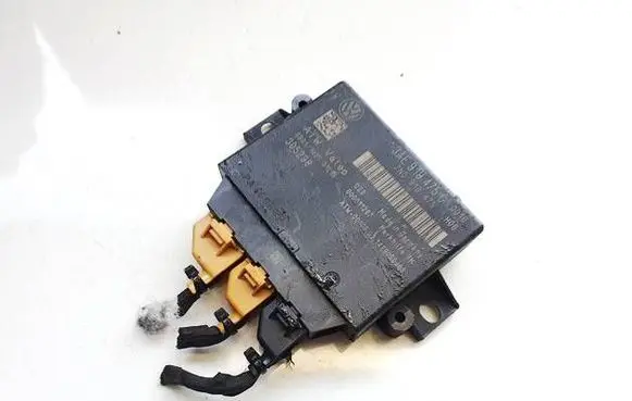 Volkswagen PASSAT B7 Parking PDC control unit/module 3AE919475C