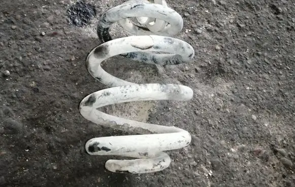 Volkswagen Multivan T5 Rear coil spring