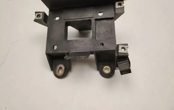 Porsche Macan (95B) Blind spot radar bracket 95B907509A