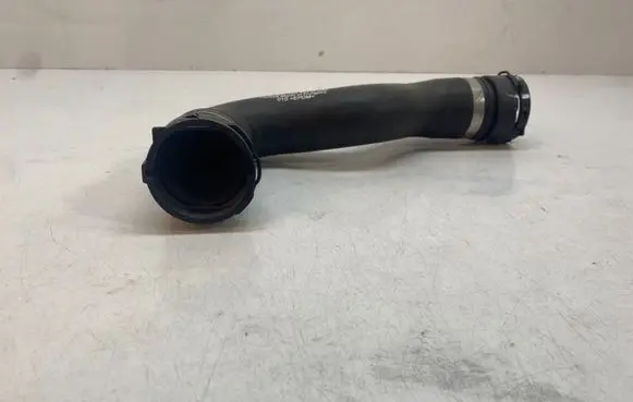 Audi A8 S8 D4 4H Engine coolant pipe/hose 4H0122101C 143409M