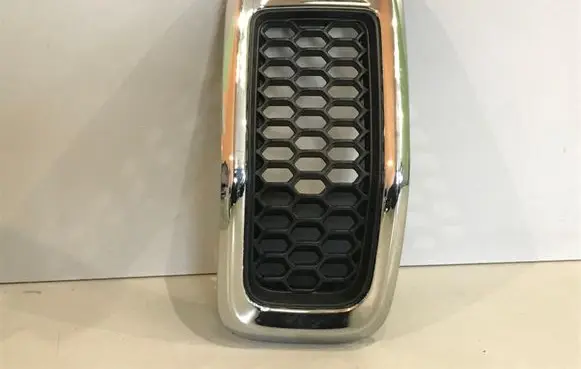 Jeep Cherokee Front grill AM0704002 68303626AA