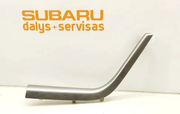 Subaru Legacy Radio/GPS head unit trim 