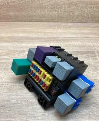 Chevrolet Kalos Fuse module 94580702