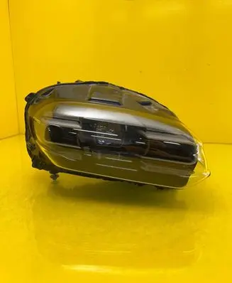 Porsche Taycan 9J1 Headlight/headlamp 9J1941032E