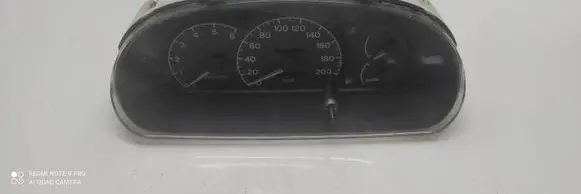 Mitsubishi Carisma Speedometer (instrument cluster) MR168075