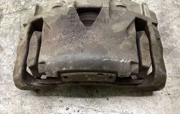 Volvo V70 Front brake caliper K232
