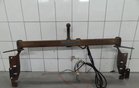 Mazda MPV II LW Tow bar 