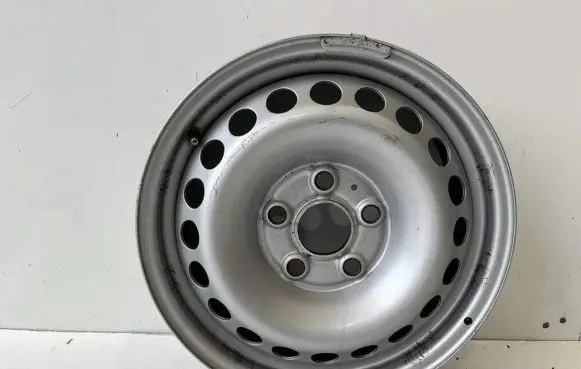Volkswagen Multivan T5 R16 steel rim 7F0601027
