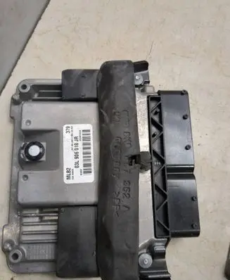 Audi Q5 SQ5 Engine control unit/module 03L906018JR 23207042