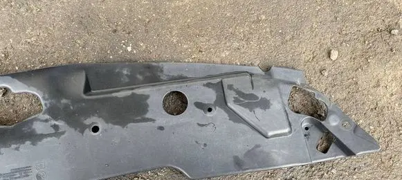Toyota Corolla Verso AR10 Radiator trim 532890F010