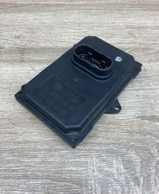 Volkswagen Tiguan Headlight ballast module Xenon 7L6941329B