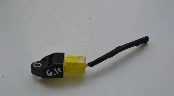 Toyota RAV 4 (XA40) Airbag deployment crash/impact sensor 8983133030