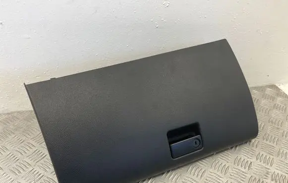 Mazda 6 Glove box 64161