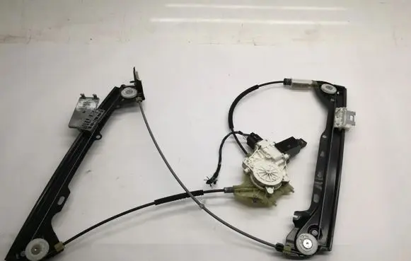 BMW 3 E92 E93 Front door electric window regulator 7191117
