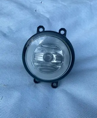 Toyota RAV 4 (XA30) Front fog light