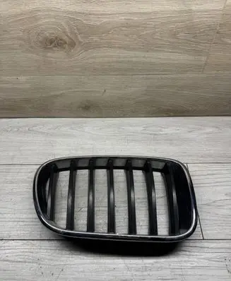BMW 7 F01 F02 F03 F04 Front bumper upper radiator grill 7210726 7237422