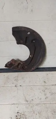 Mercedes-Benz ML W164 Front brake disc dust cover plate 