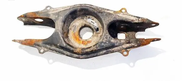 Mercedes-Benz C AMG W204 Rear upper control arm/wishbone 2043503008