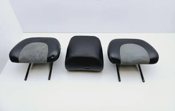 Peugeot 407 Rear seat headrest 