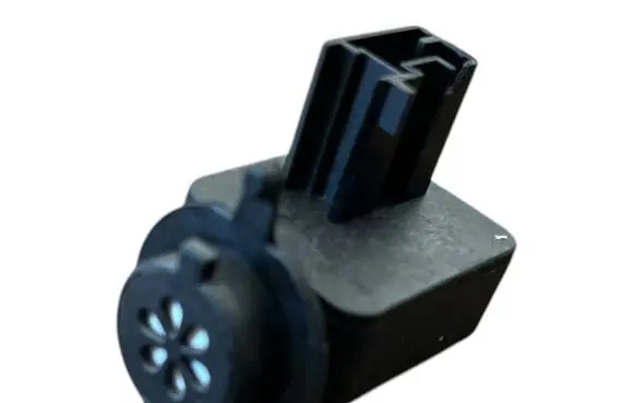 Peugeot 3008 II AUC sensor MR0136500070 14111885