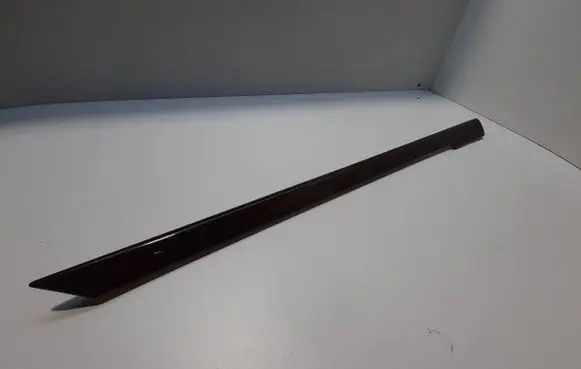 BMW 7 E38 Dashboard glove box trim 