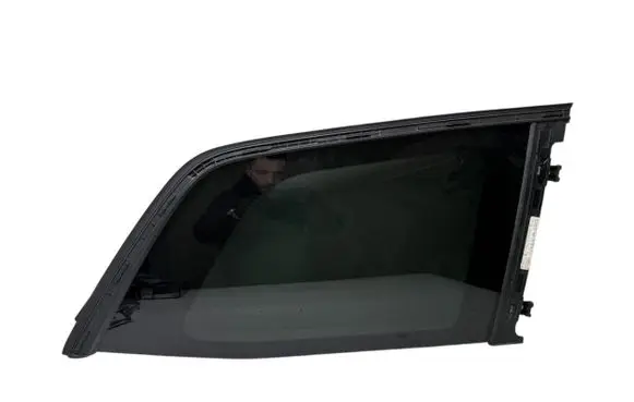Mercedes-Benz GL X166 Rear side window A1666704200 1666704200 A1666700150