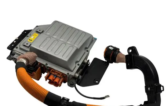 Renault Zoe Voltage converter inverter 293D67465R