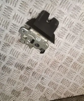Audi A3 S3 8P Loading door lock 