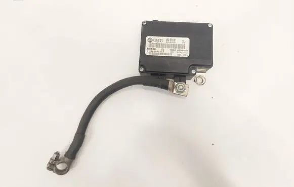 Audi A8 S8 D3 4E Battery control module 4E0915181